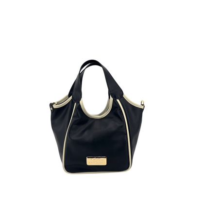 Borsa a mano Amatì NUVOLETTA in pelle nera con profili color crema e placca metallica dorata frontale