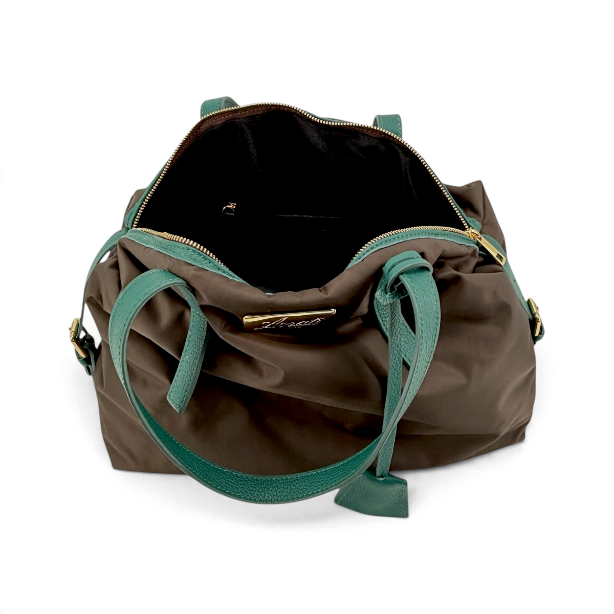 Borsa Amatì Aria in nylon marrone con manici in pelle verde, design spazioso e dettagli in metallo dorato