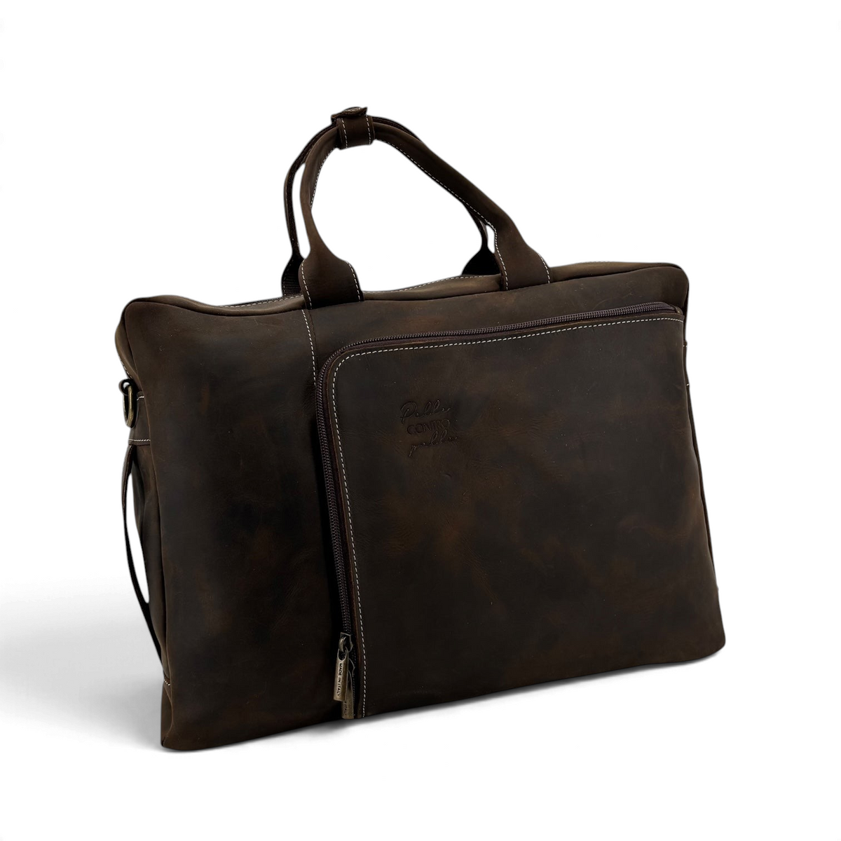 Cartella zaino 3-in-1 Amatì in vera pelle ingrassata marrone con tasca frontale e manici, design artigianale italiano.