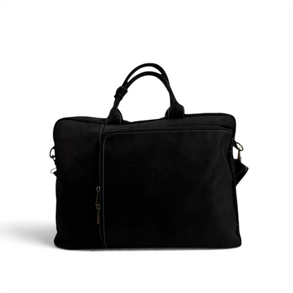 Cartella zaino 3-in-1 Amatì in vera pelle ingrassata nera, design artigianale italiano con tasca frontale e manici.